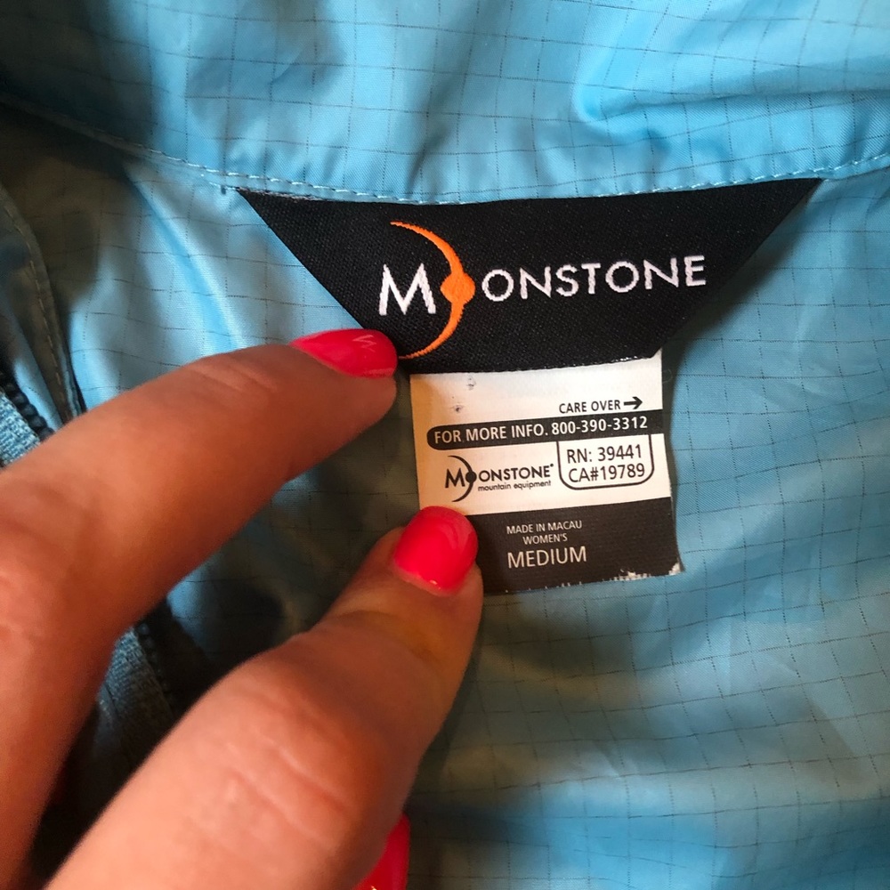 Moonstone Shell / Rain Jacket - image 4